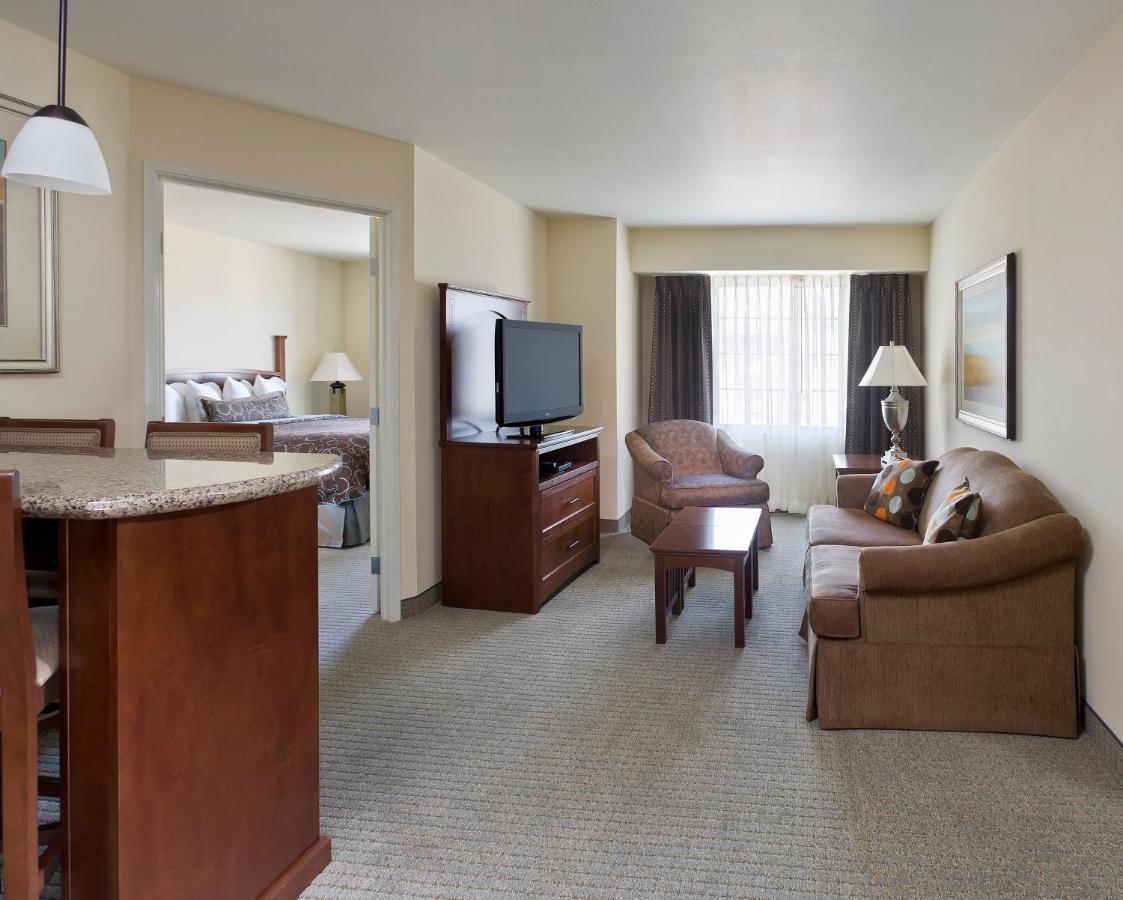 สเตย์บริดจ์ สวีท เอลปาโซแอร์พอร์ต แอเรีย Hotel ภายนอก รูปภาพ